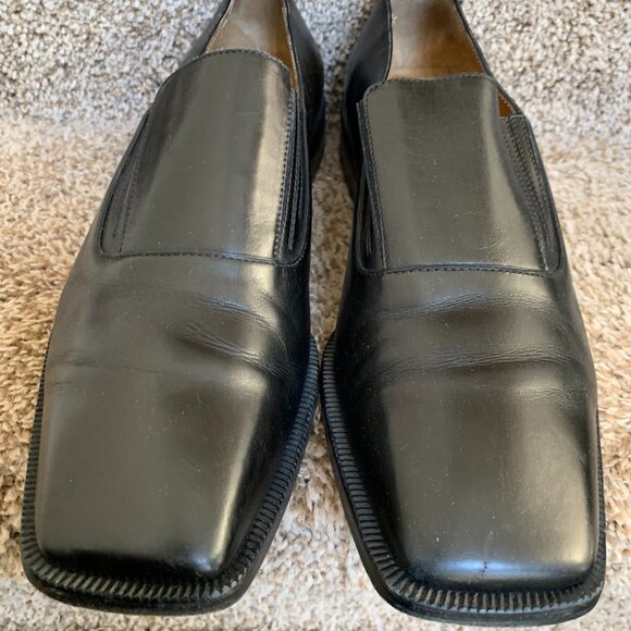 Louis Vuitton Men\'s Black Leather Shoes. main image 13